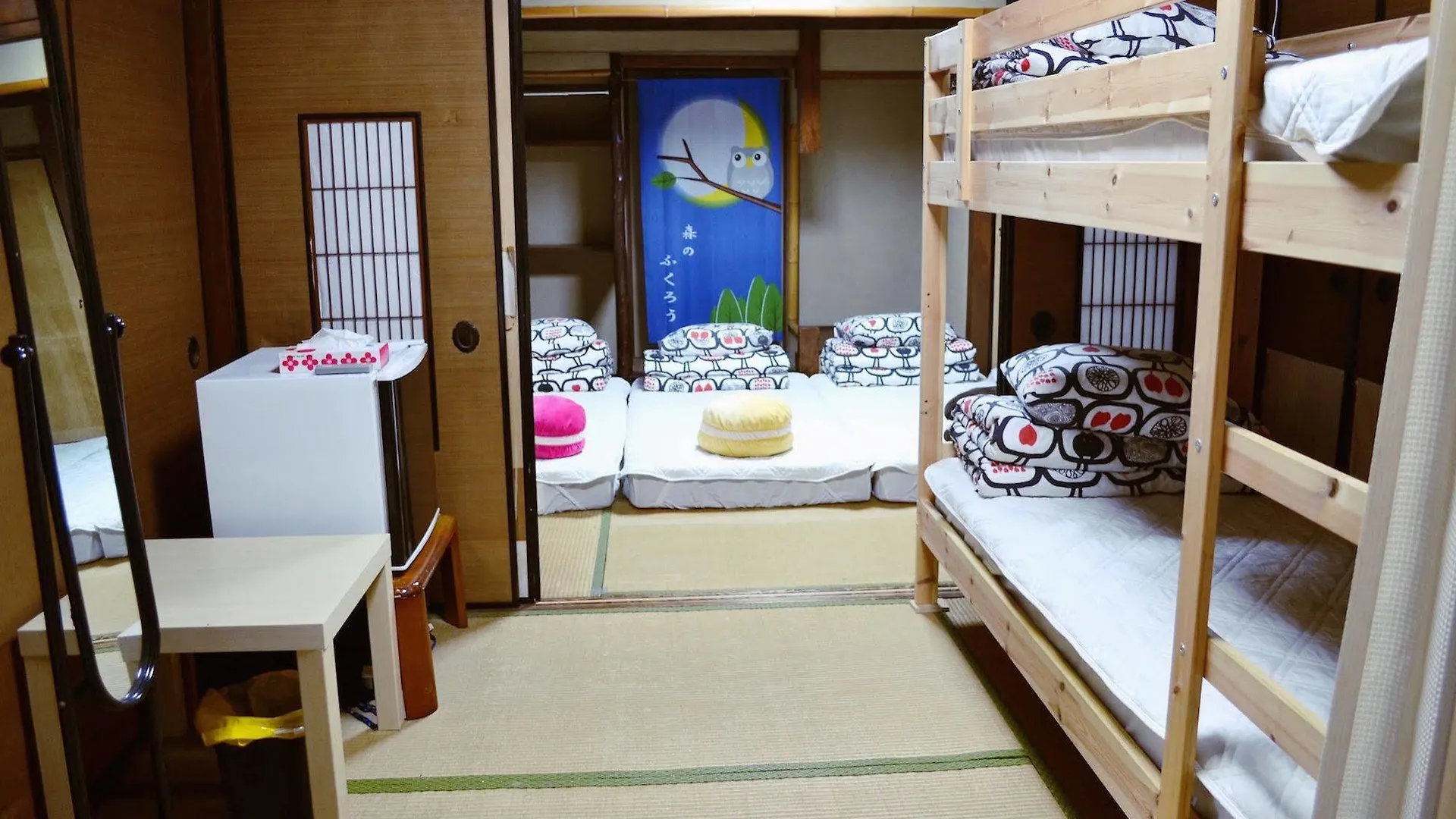 ** Hotel Guest House Social House Osaka Japonia